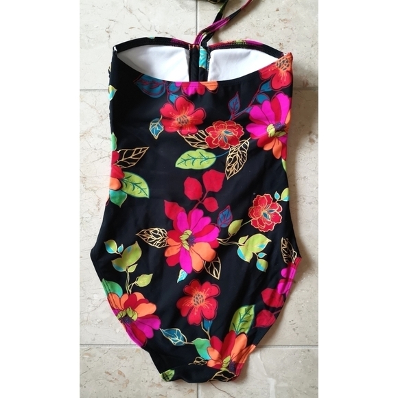Host PICK NWT One piece swimsuit bathing suit black floral - Picture 2 of 4